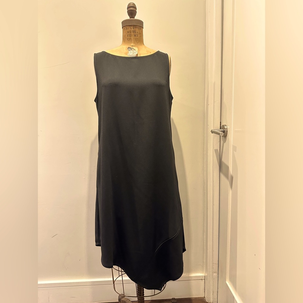 Trina Turk Black Asymmetrical Dress l size Large